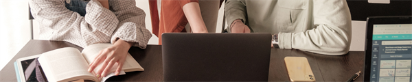 Digital Teaching in Medical Education: A Literature Review